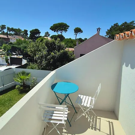 Villa A Piscina Da Lagoa - De Albufeira